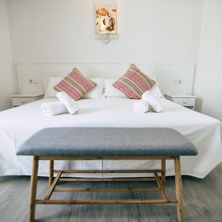 Hostal La Llagosta يافرانتْسْ المظهر الخارجي الصورة